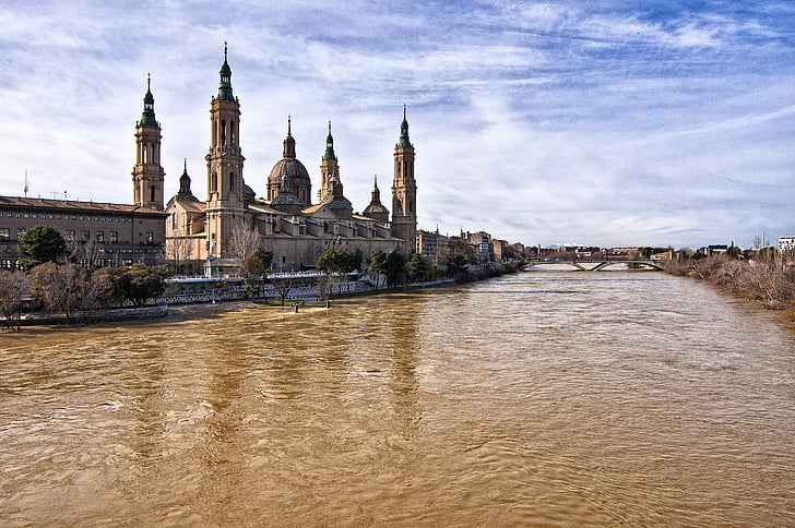 Imagen ilustrativa de Zaragoza